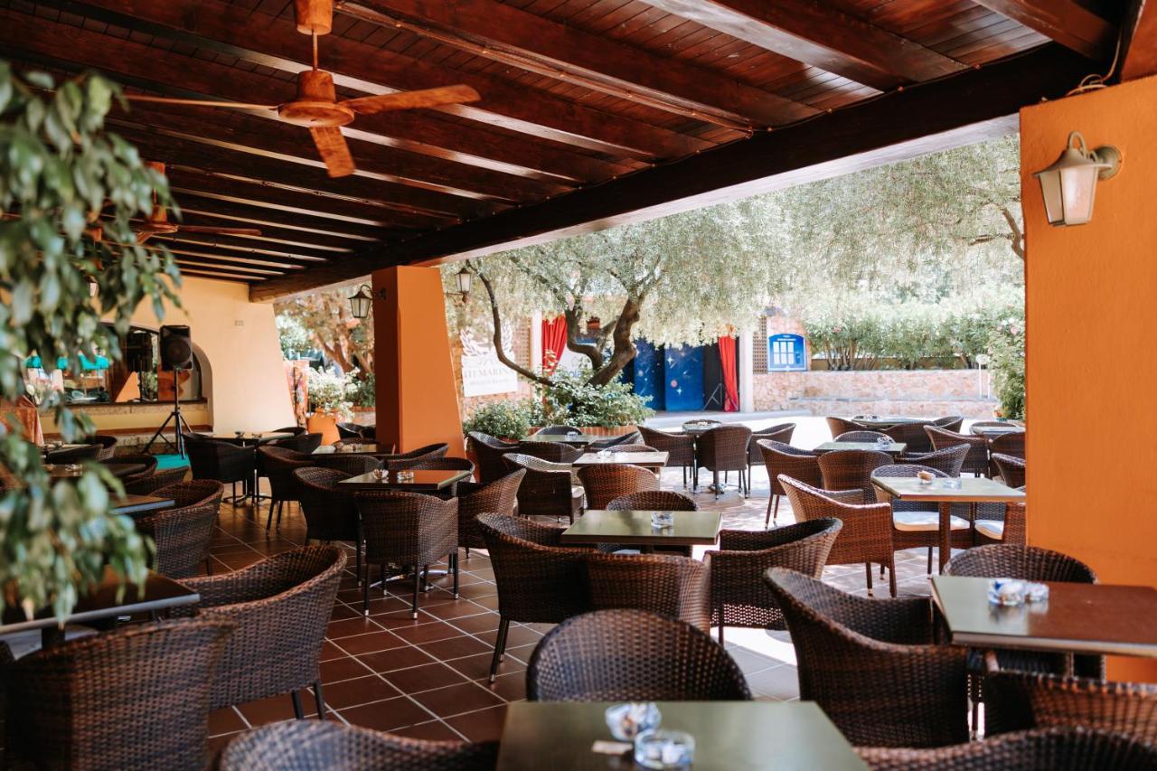 Nicolaus Club Torre Moresca Орозеи Екстериор снимка