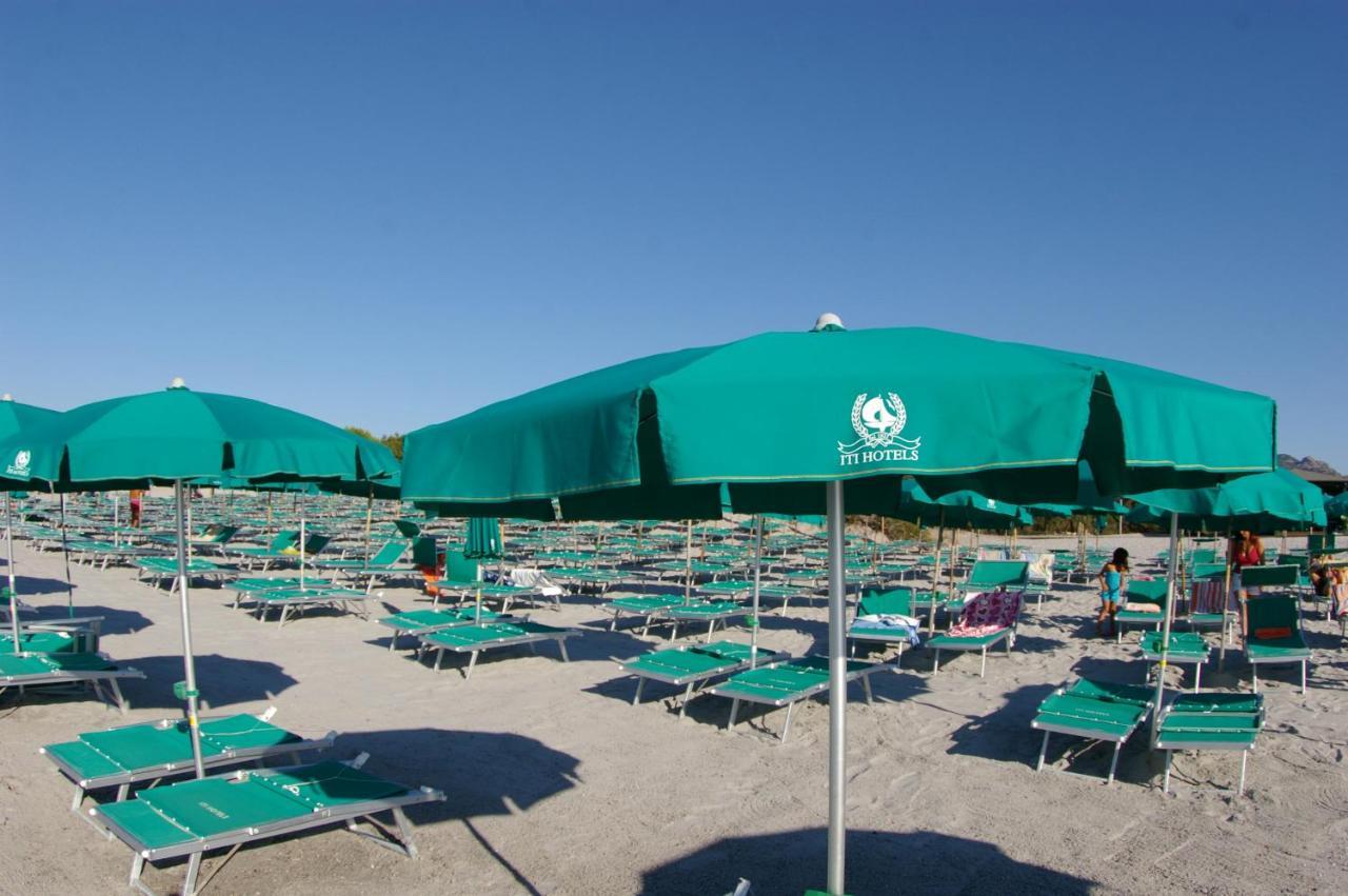Nicolaus Club Torre Moresca Орозеи Екстериор снимка