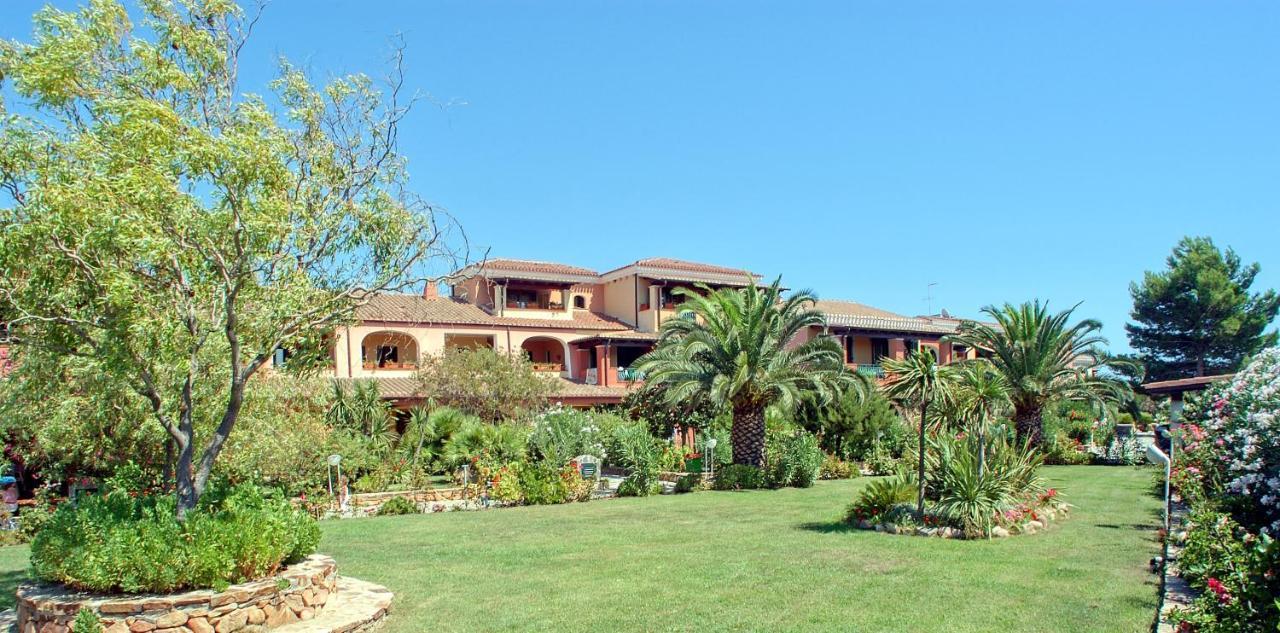 Nicolaus Club Torre Moresca Орозеи Екстериор снимка